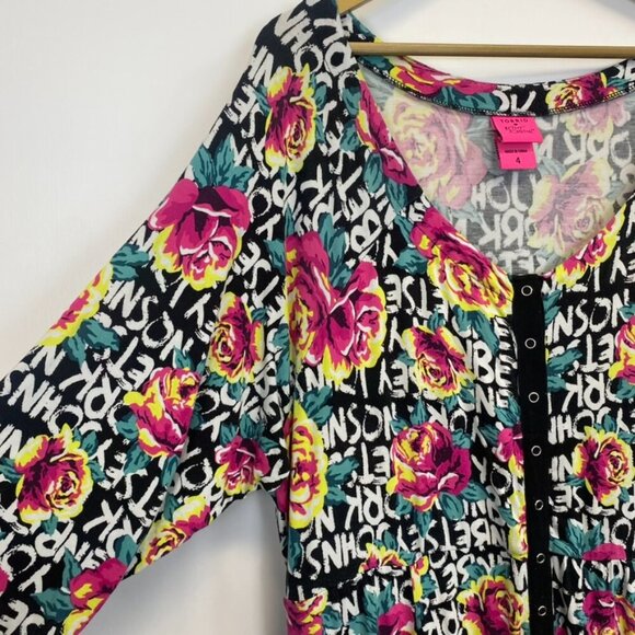 Torrid Betsy Johnson Floral Snap Front Babydoll Dress - Picture 6 of 13